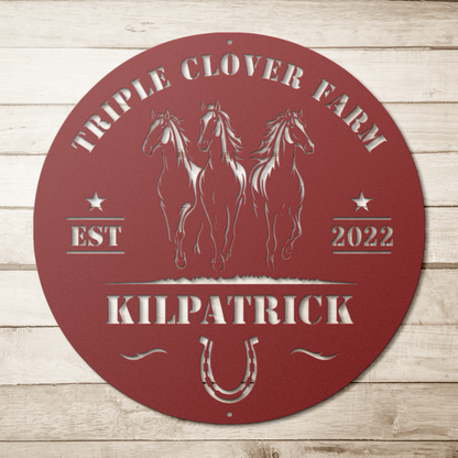 Triple_Clover_Farm_Red_Simple_Wood_BKGD_Mockup.png_15629123